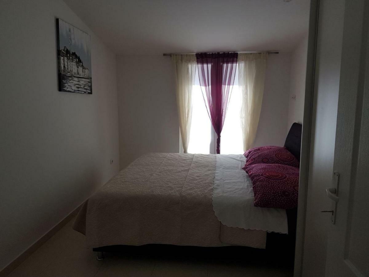 Apartment Dijana Kastela Ngoại thất bức ảnh