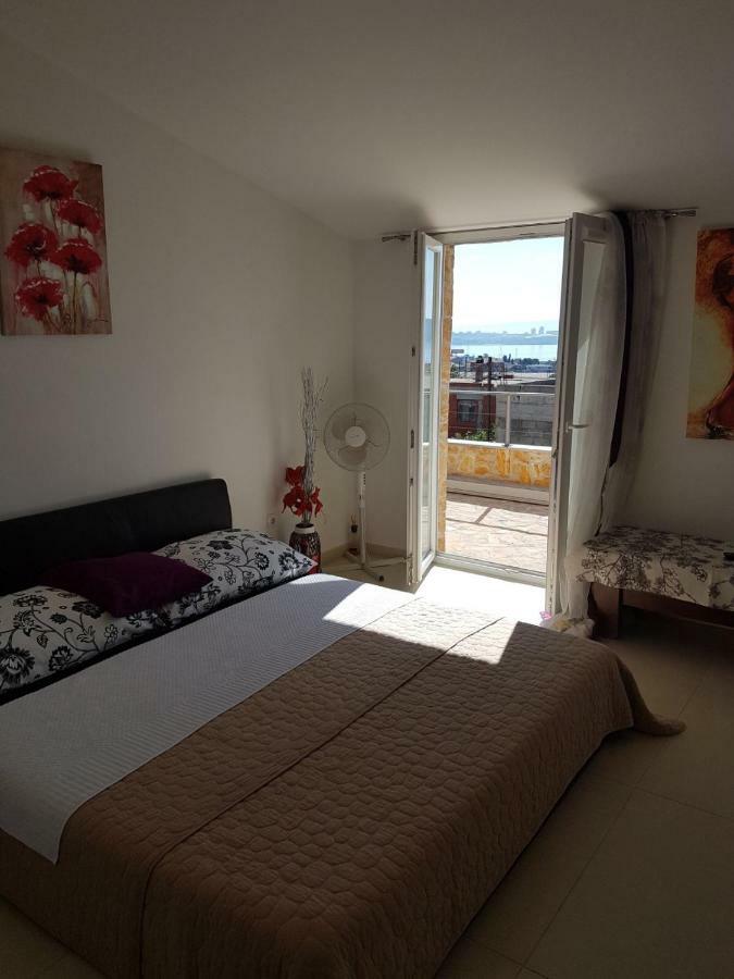 Apartment Dijana Kastela Ngoại thất bức ảnh
